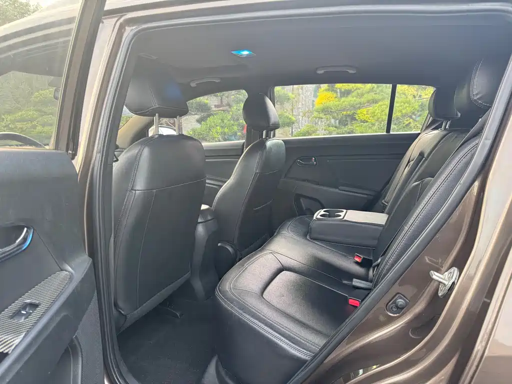 Kia Sportage — миниатюра 6