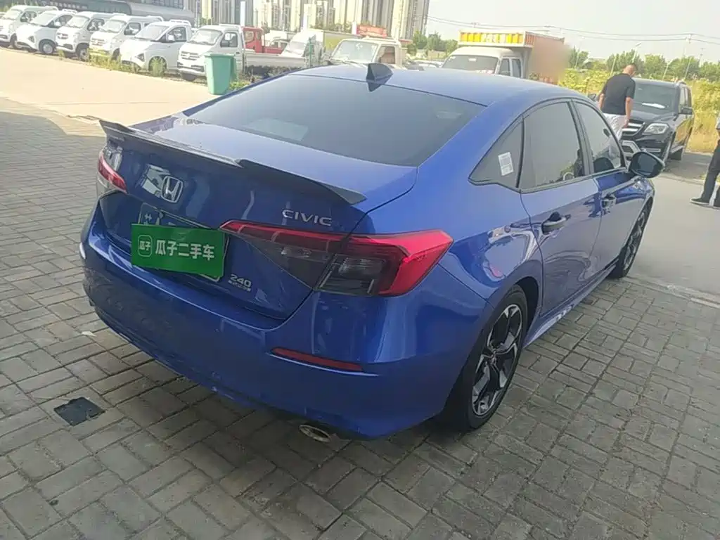 Honda Civic — миниатюра 7