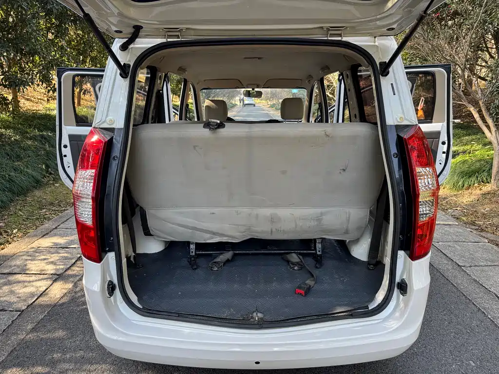 WULING WULING HONGGUANG