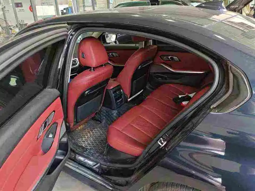 BMW 3 Series — миниатюра 4