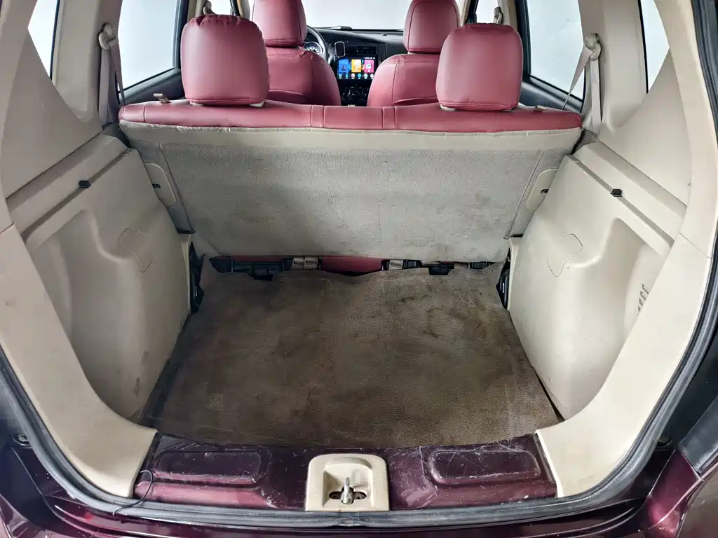Nissan Livina — миниатюра 10
