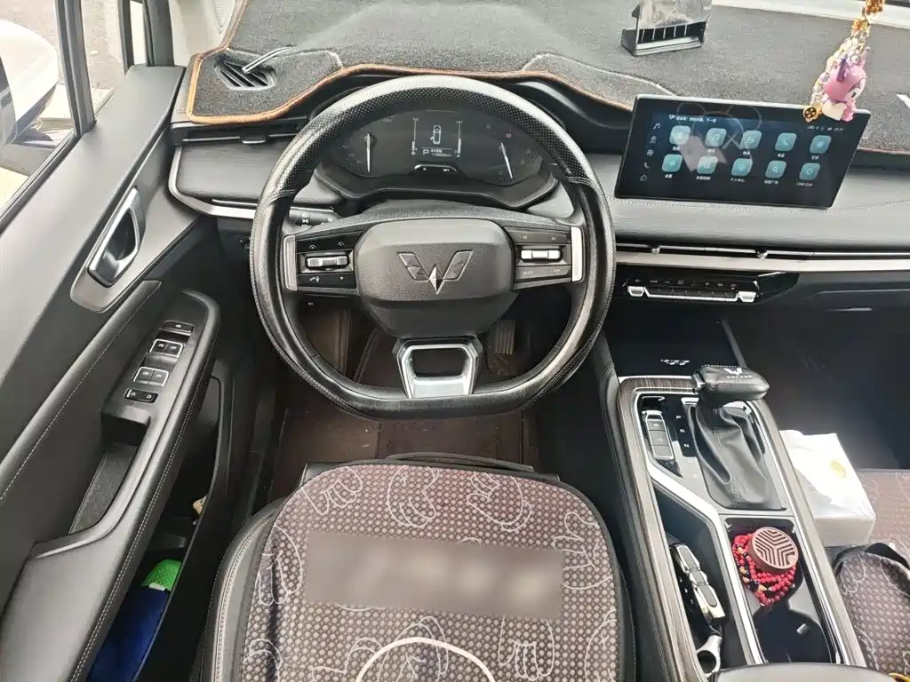 Wuling Jiachen — миниатюра 6