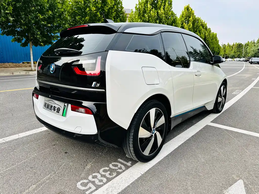 BMW i3 (Import) — миниатюра 7