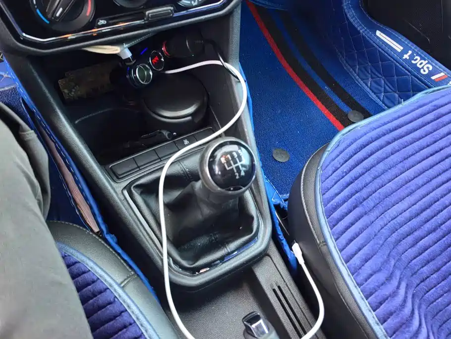 Volkswagen Jetta — миниатюра 16