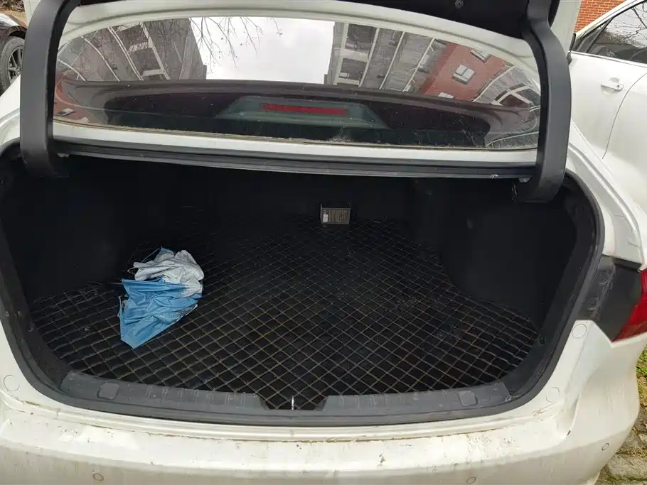 GEELY AUTOMOBILE XINGRUI