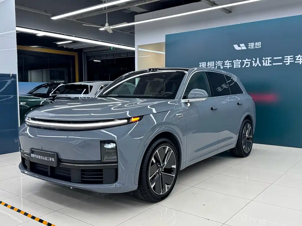 Li Auto Li L7 2025