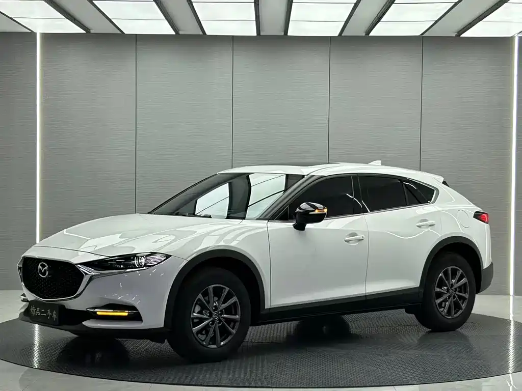 Mazda CX-4 2023