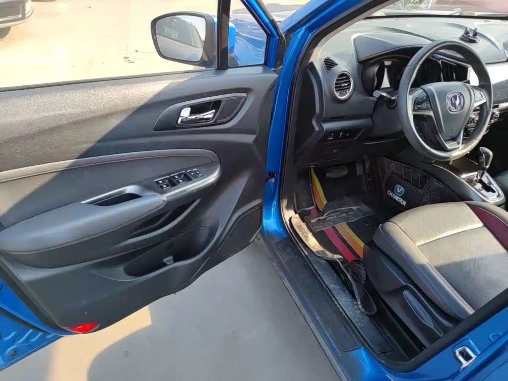 Changan CS15 — миниатюра 16