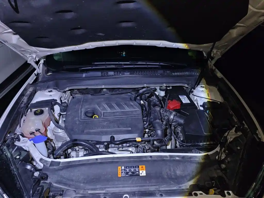 Ford Mondeo — миниатюра 16