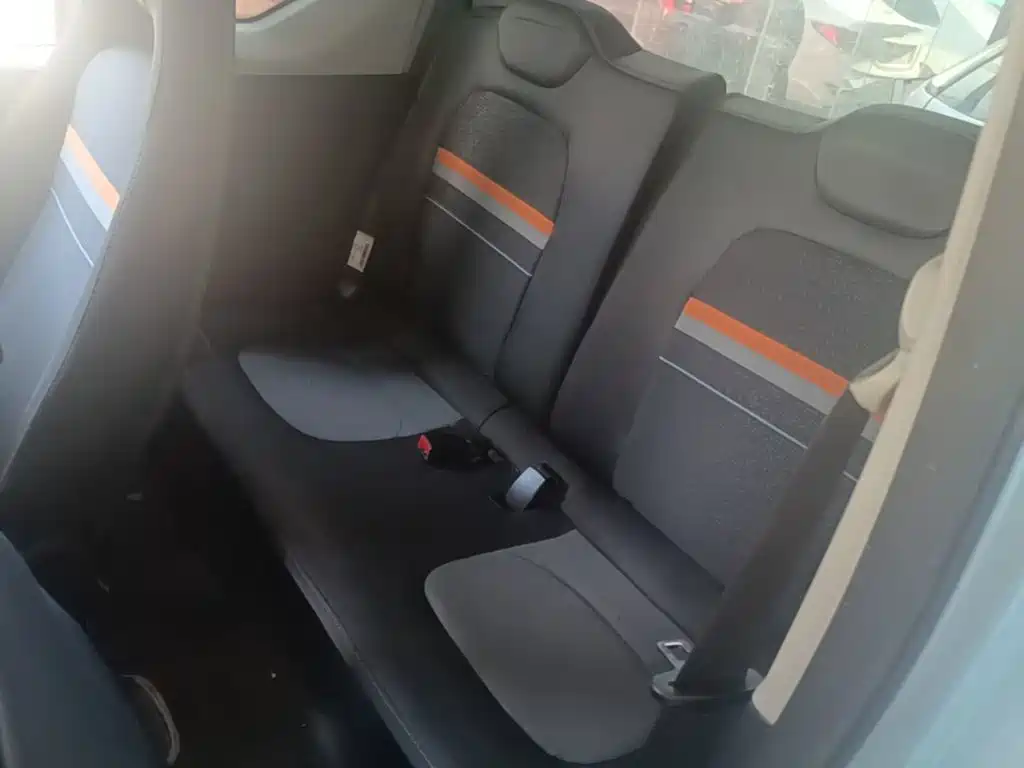 Wuling MINIEV — миниатюра 17