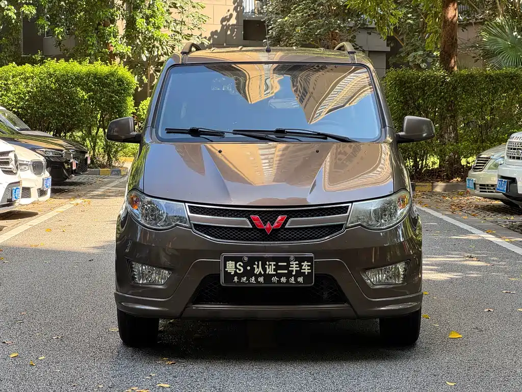 Wuling Hongguang — миниатюра 2