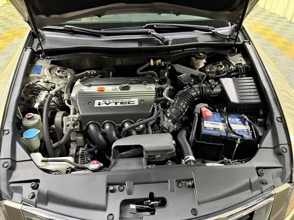 Honda Accord — миниатюра 19