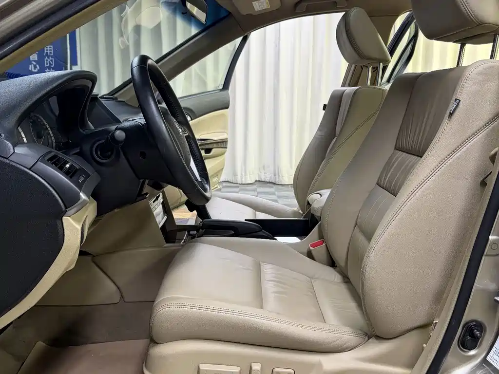 Honda Accord — миниатюра 34