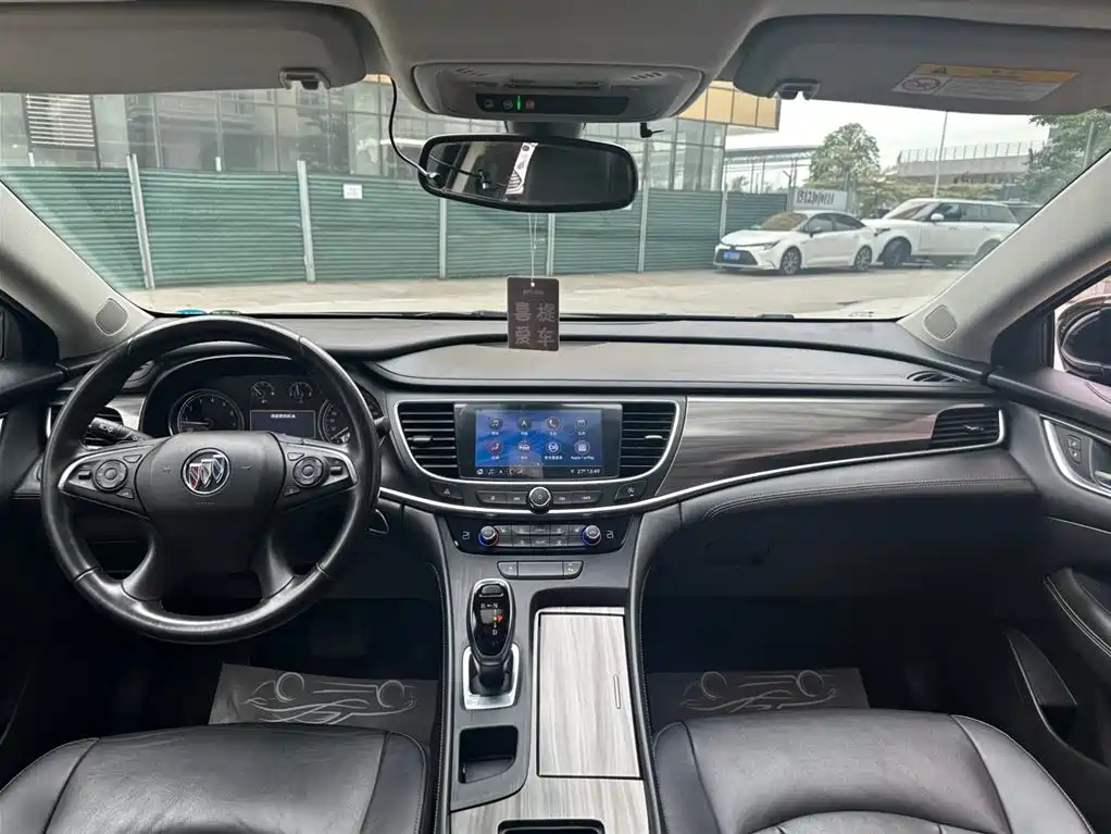 Buick LaCrosse 2021 552T Luxury