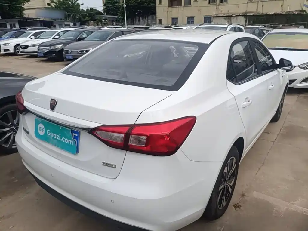 Roewe 360 — миниатюра 7