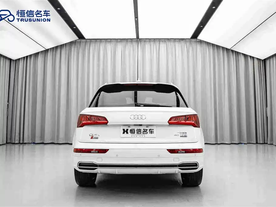 Audi Q5L — миниатюра 6