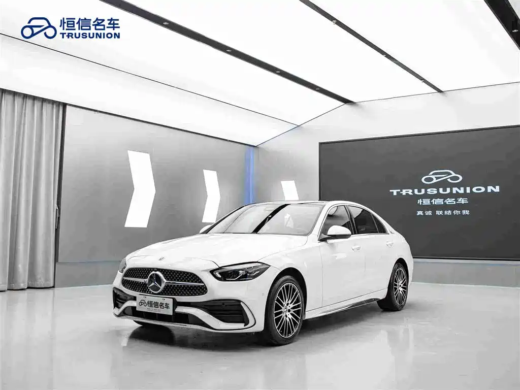 Mercedes-Benz C-Class — миниатюра 3