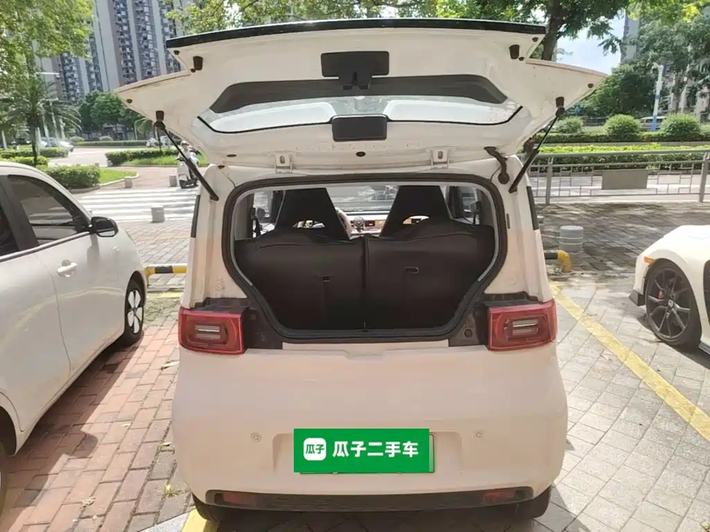 Wuling MINIEV — миниатюра 19