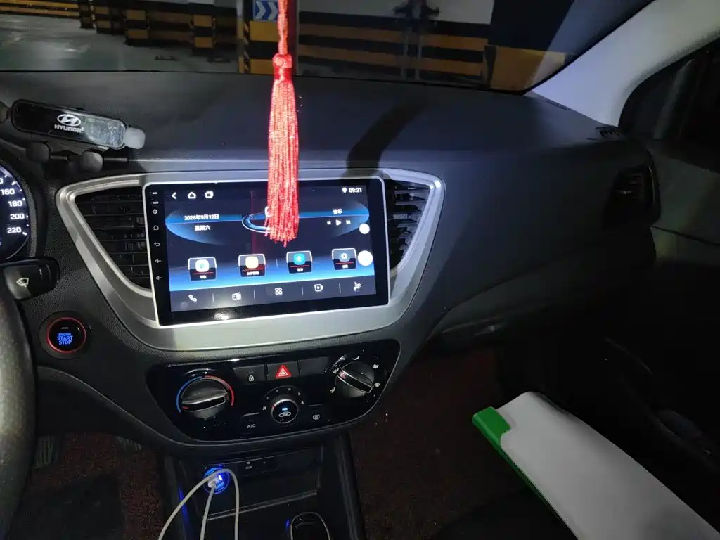 Hyundai Verna — миниатюра 9