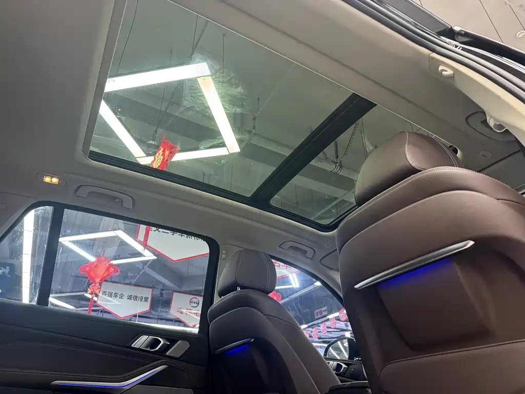BMW X5 — миниатюра 10