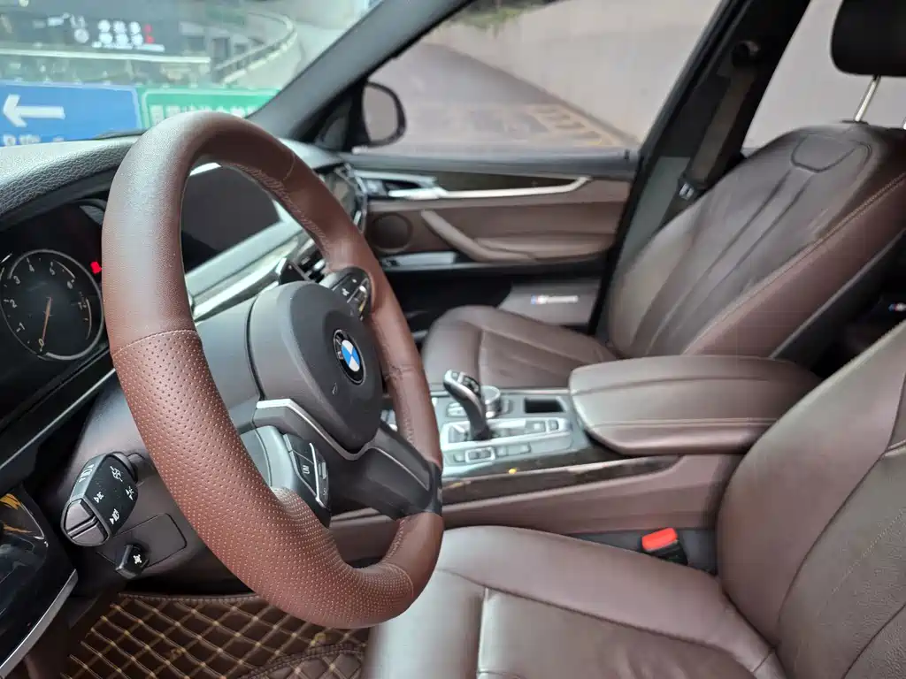 BMW X5 (Import) — миниатюра 22