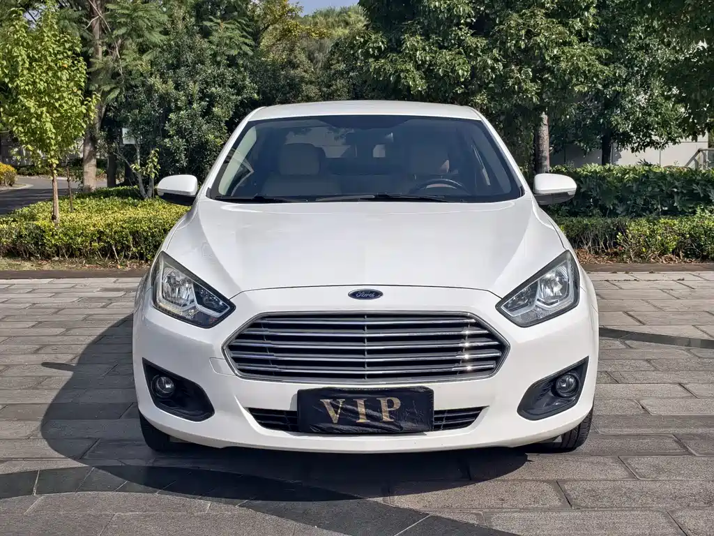 Ford Escort — миниатюра 2