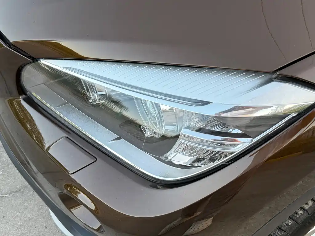 BMW X1 — миниатюра 13