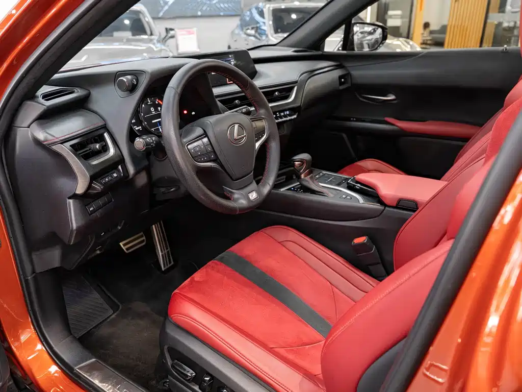 Lexus UX — миниатюра 8