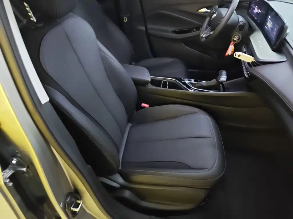 Buick Verano — миниатюра 25