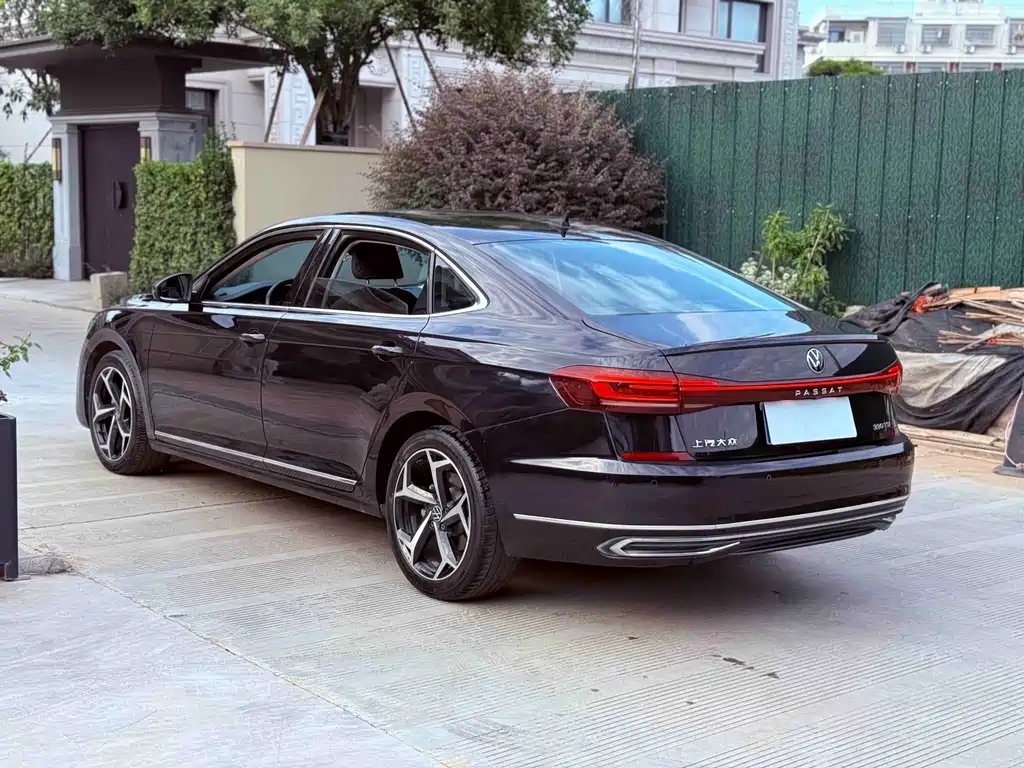 Volkswagen Passat — миниатюра 9
