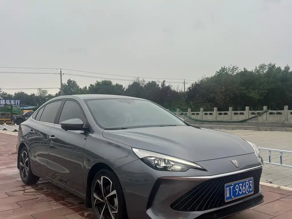 Roewe i5 — миниатюра 2