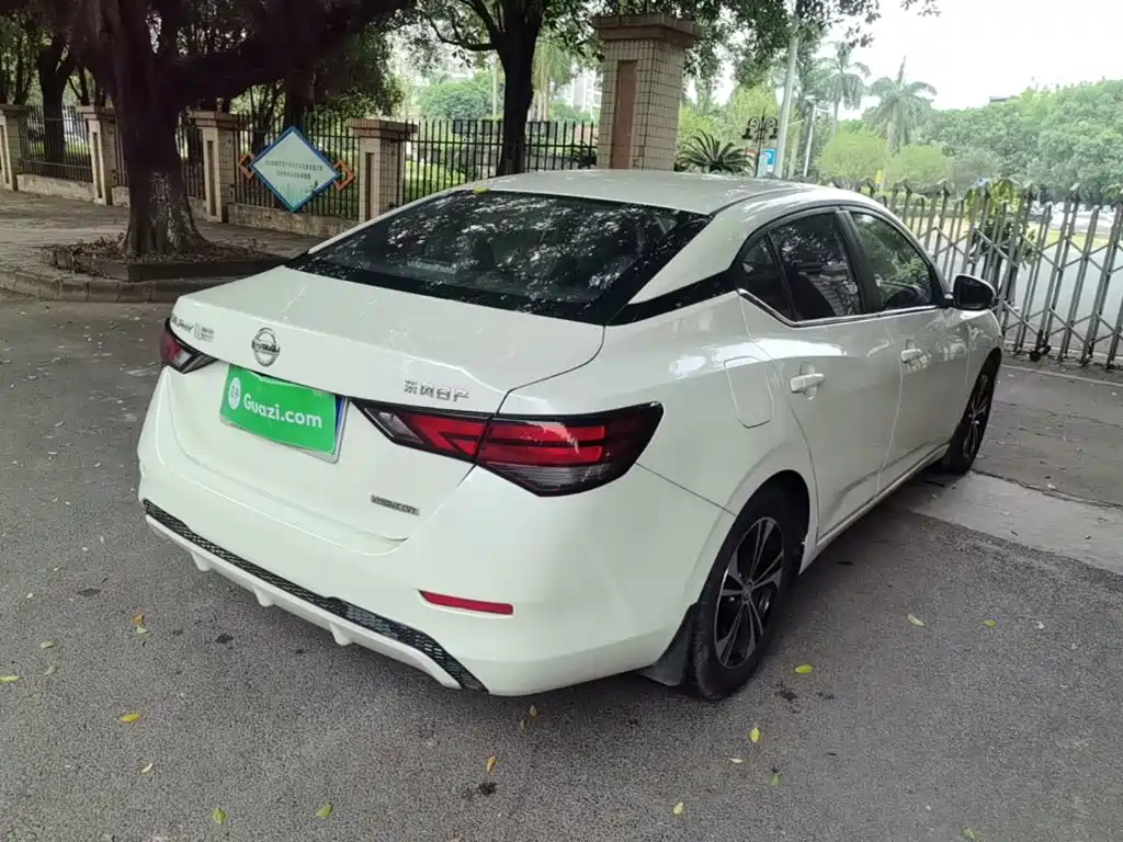 Nissan Sylphy — миниатюра 7
