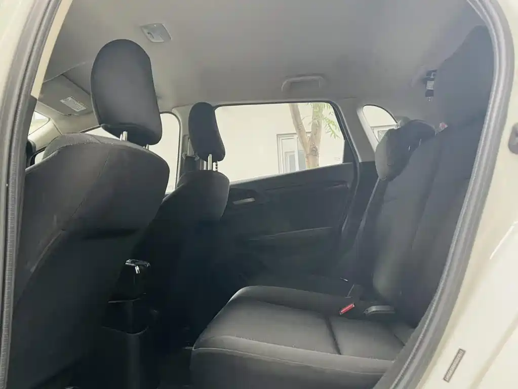 Honda Fit — миниатюра 6