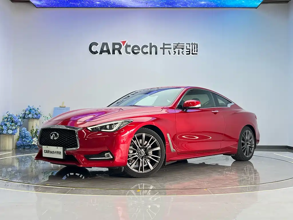 INFINITI  Q60