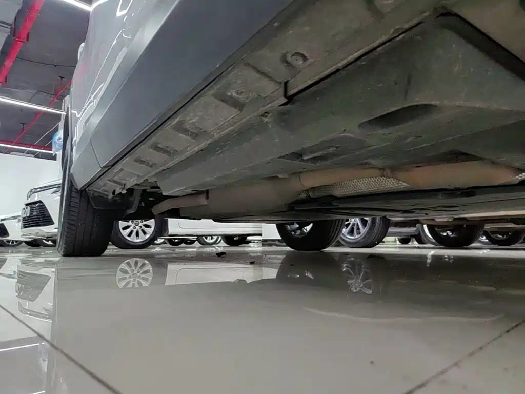 Toyota RAV4 — миниатюра 21
