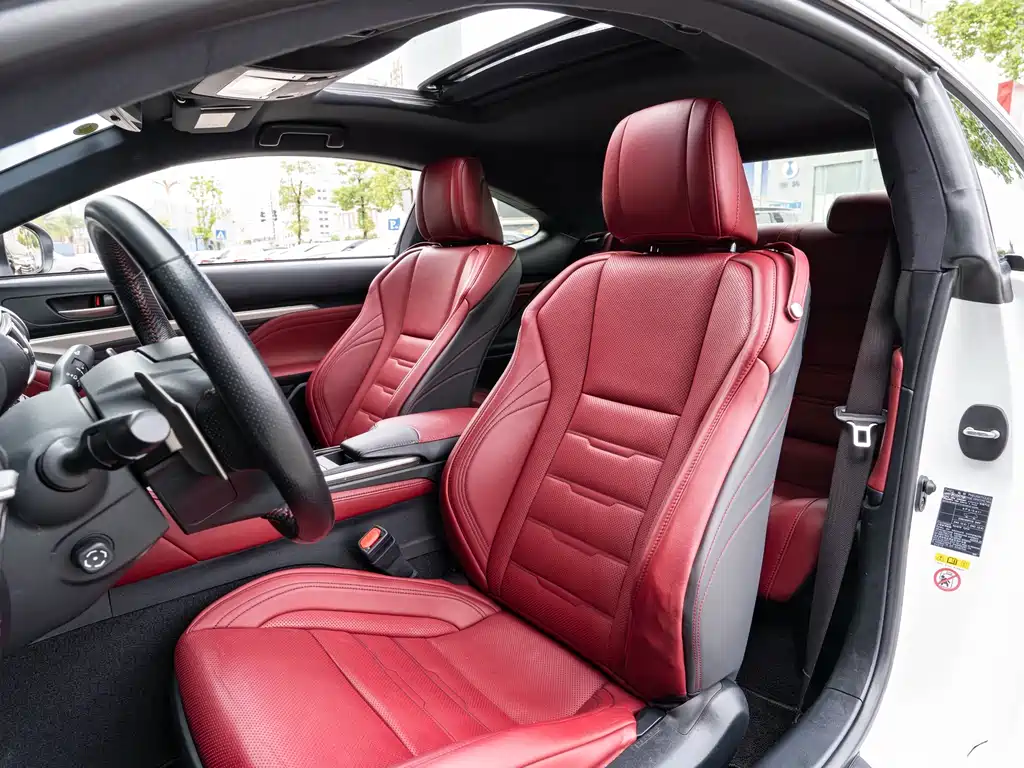 Lexus RC — миниатюра 11