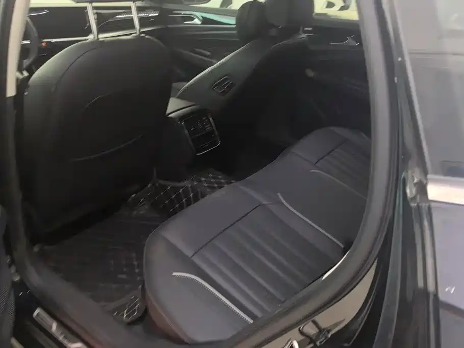 Volkswagen Passat — миниатюра 11