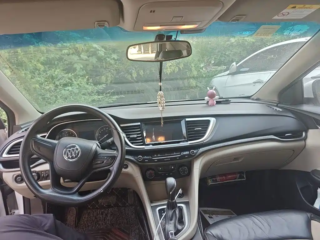Buick Excelle — миниатюра 10
