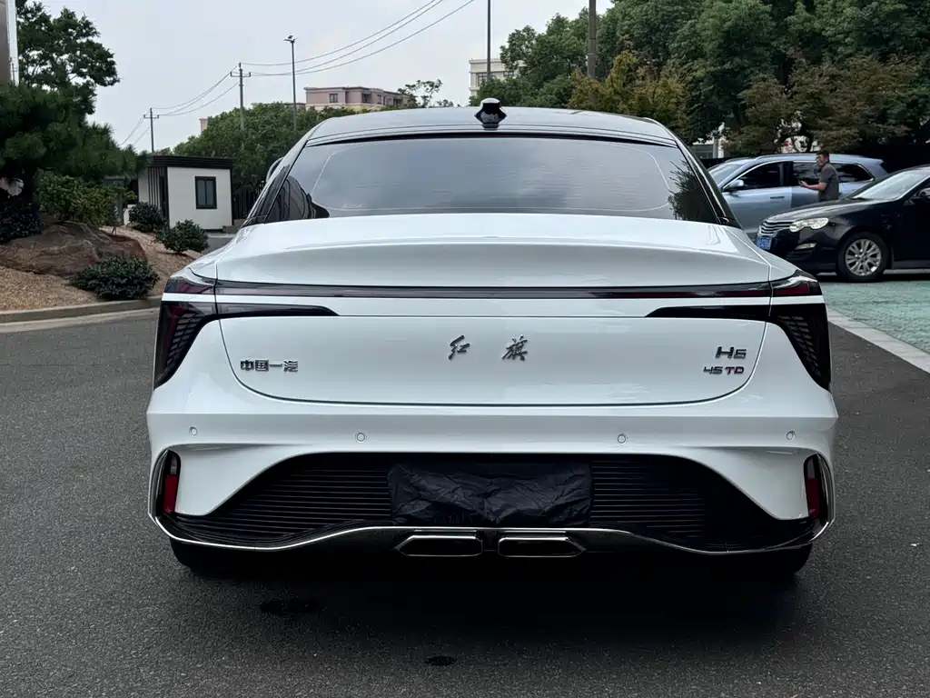 Hongqi Hongqi H6 — миниатюра 17
