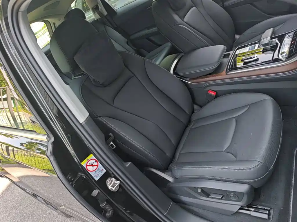 Audi Q7 — миниатюра 25