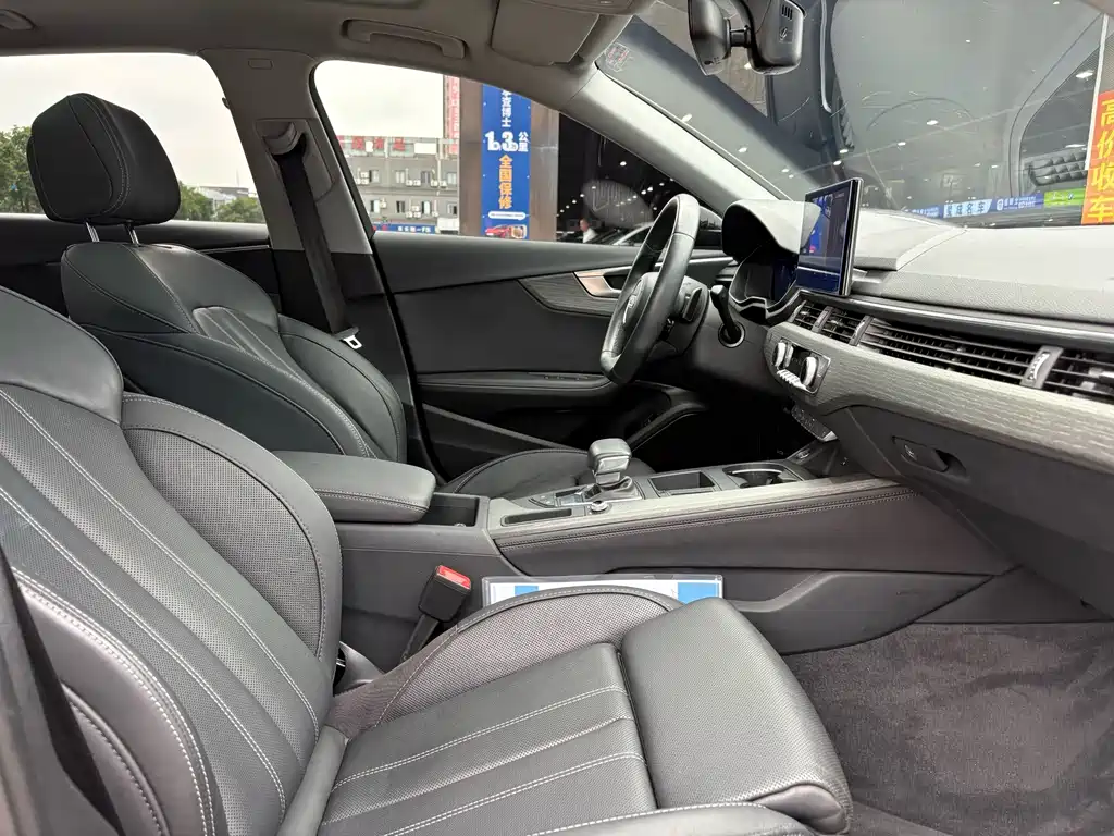 Audi A4L — миниатюра 12