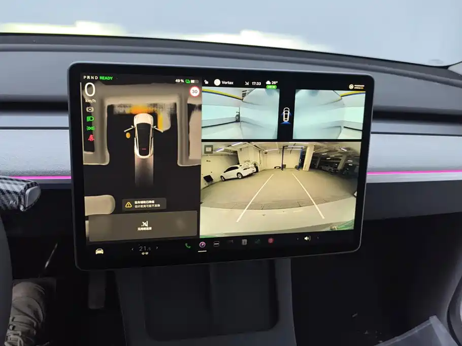 Tesla Model Y — миниатюра 13