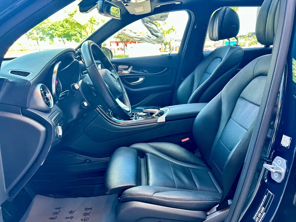 Mercedes-Benz GLC — миниатюра 9