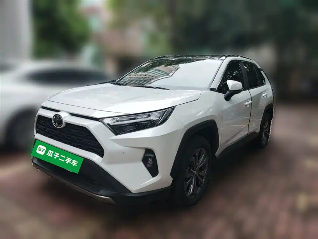 Toyota RAV4 2024