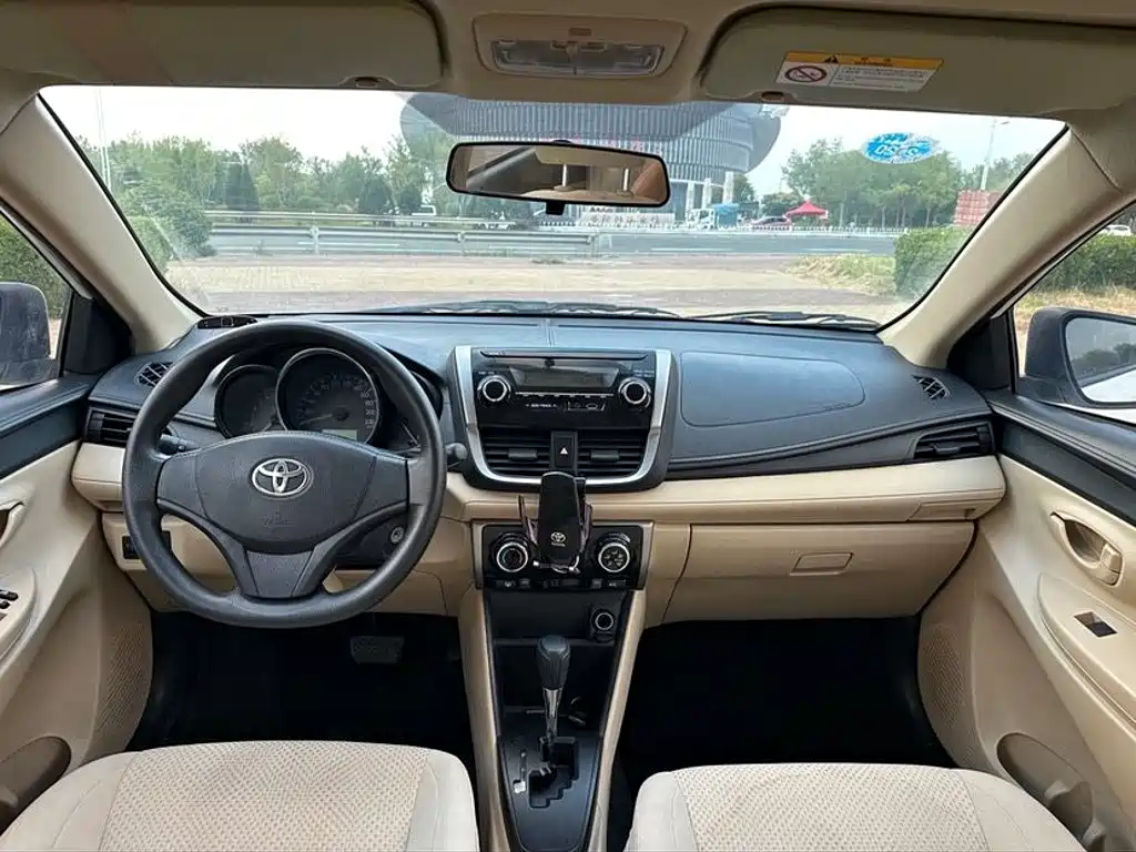 Toyota Vios FS — миниатюра 9