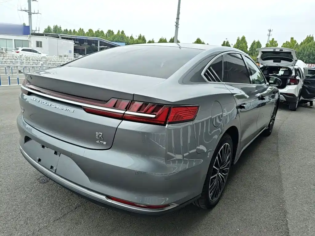 BYD Han — миниатюра 7