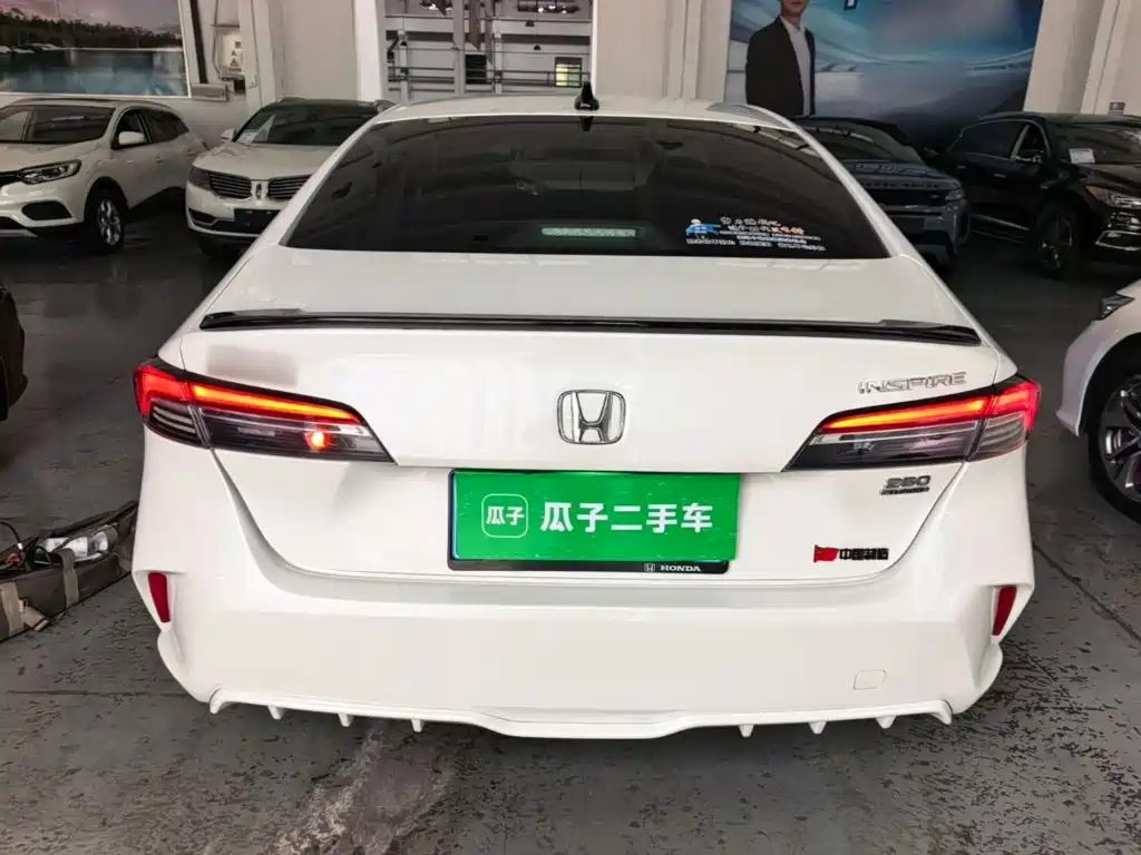Honda Inspire — миниатюра 6
