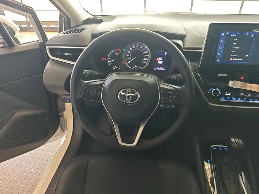 Toyota Corolla — миниатюра 11