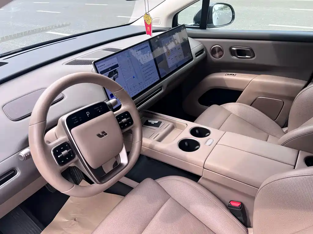 Li Auto Li i8 — миниатюра 4
