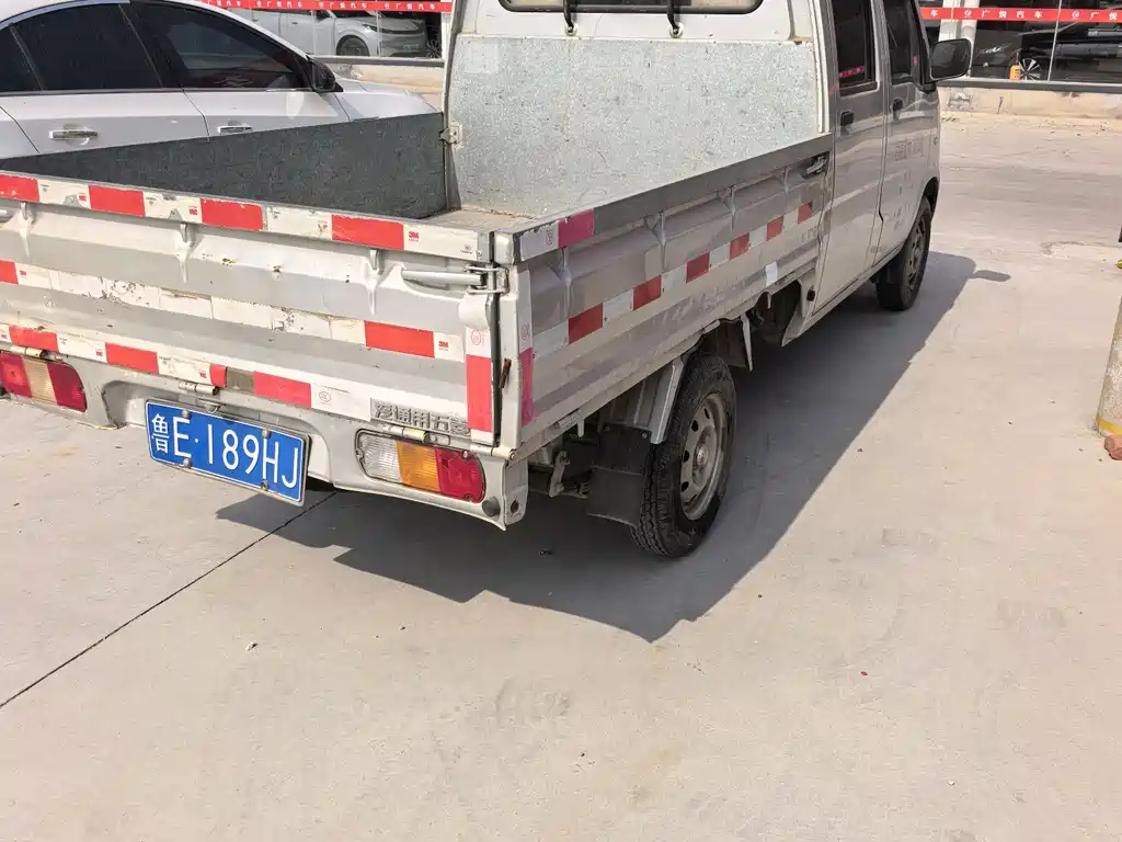 Wuling Zhiguang Mini Truck — миниатюра 9